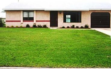 1st image of 2056 7th Dr SW