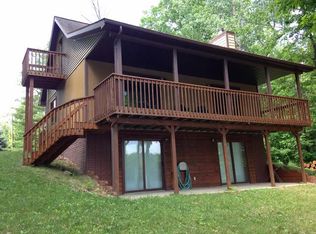 4892 Wildwood Dr, Gladwin, MI 48624