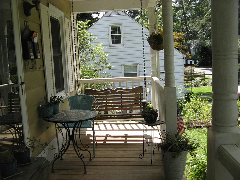11 Mobile Ln #A — Photo 2