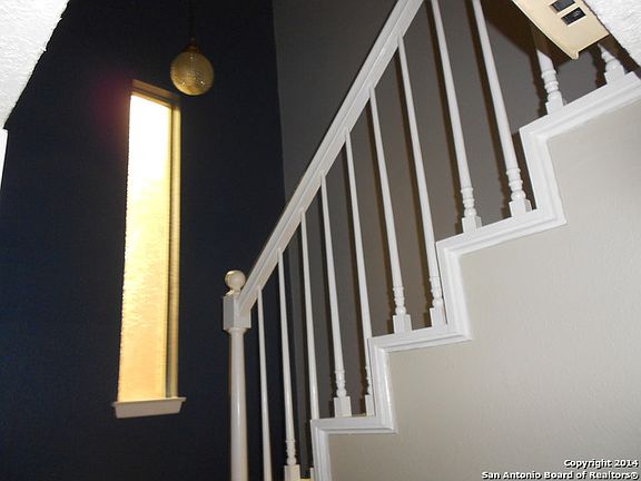 5th image of 3430 Northmoor St #15E