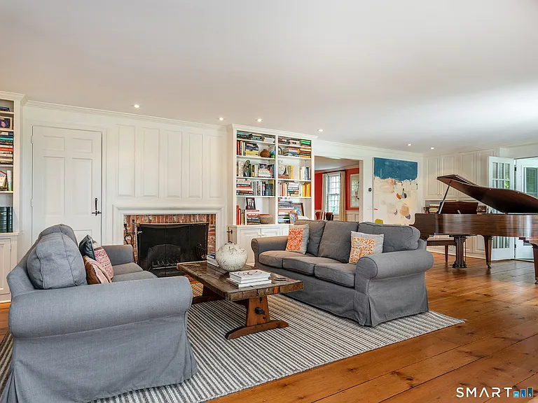 61 Old Litchfield Rd — Photo 12