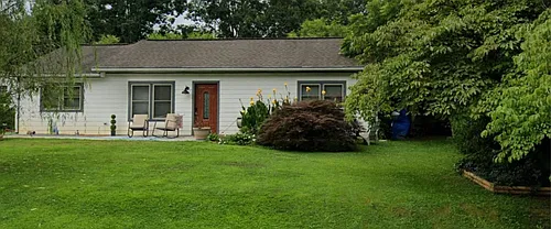 6 Ashwood Dr Photo 1