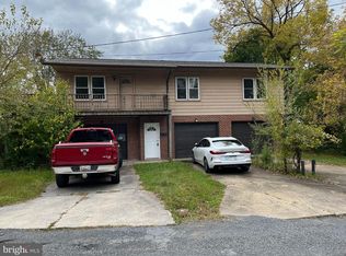 25 Coughlan Ln, Berkeley Springs, WV 25411