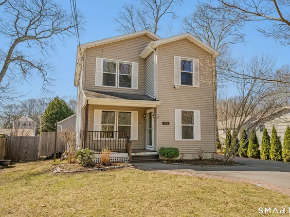 106 Oakwood Road, East Lyme, CT 06357