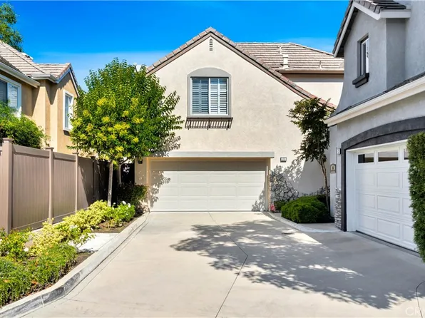 133 Bloomfield Ln, Rancho Santa Margarita, CA 92688