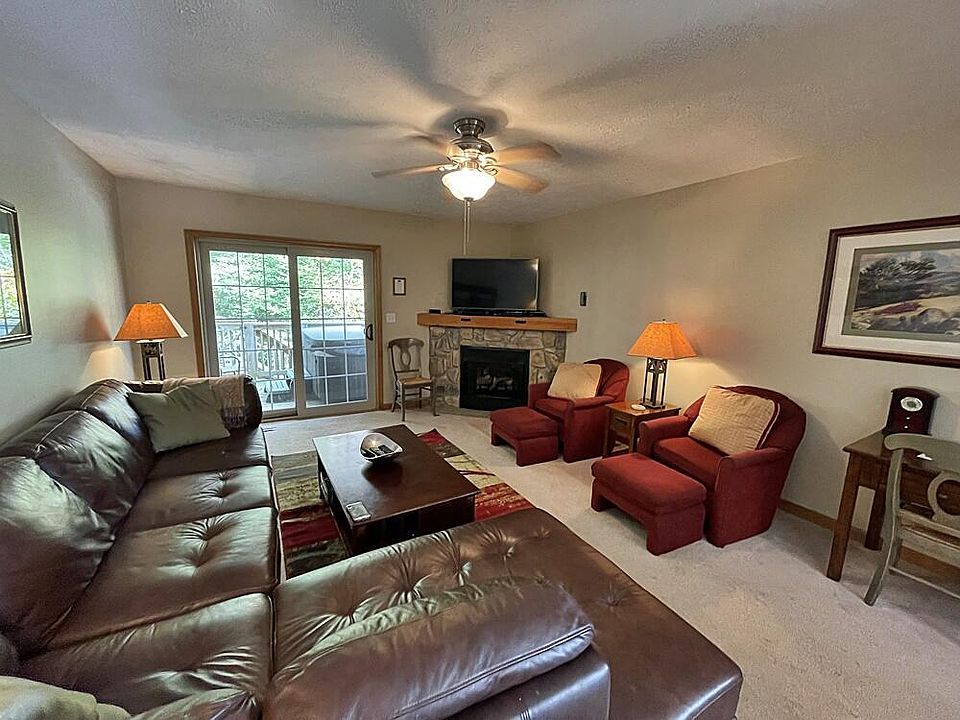 1st image of 148 Creekside Dr #17