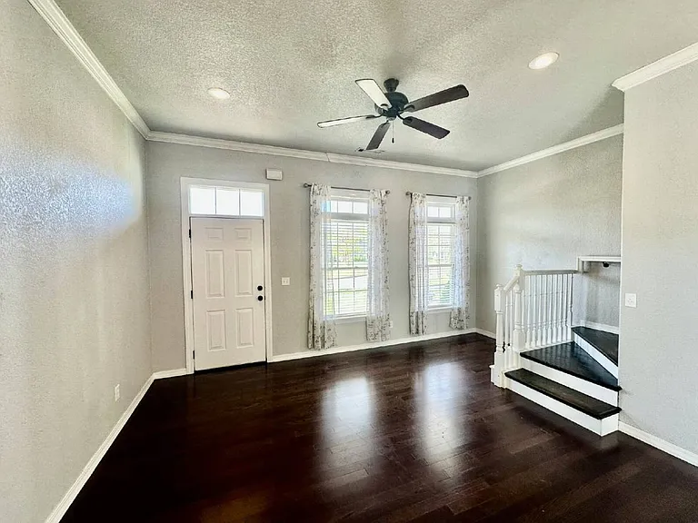3404 W Clabber Creek Blvd — Photo 3