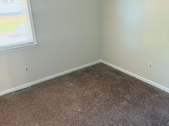 5th image of 3501 Garland Ave