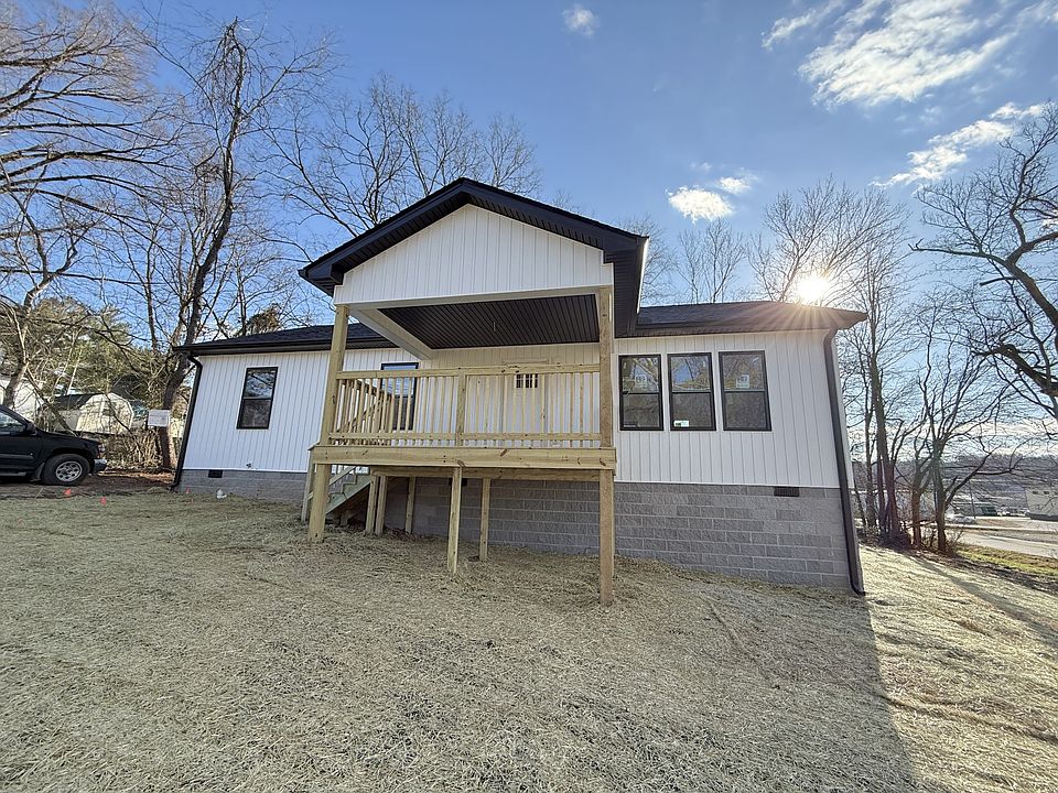 1st image of 114 Planters St