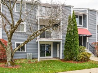 46 Silver Hill Ln APT 1, Natick, MA 01760