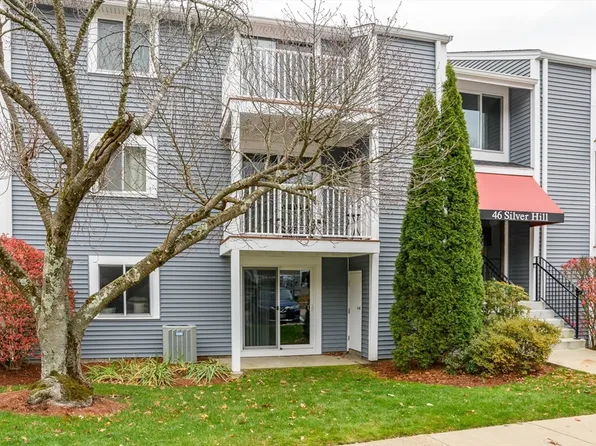 46 Silver Hill Ln APT 1, Natick, MA 01760
