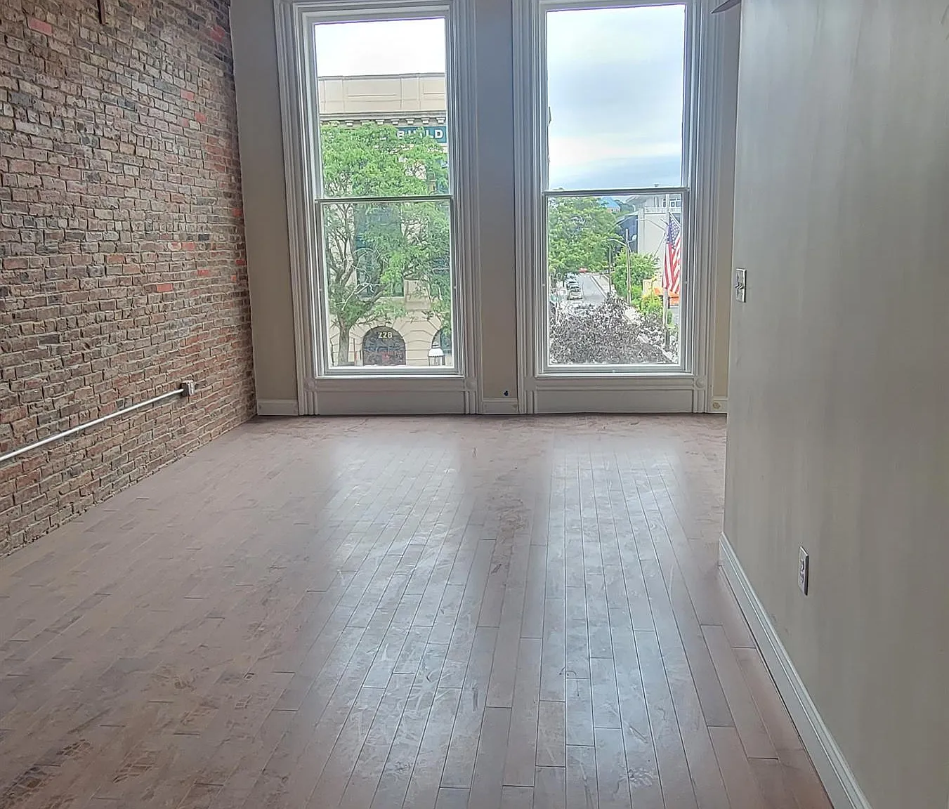231 Central Street - 301 — Photo 4