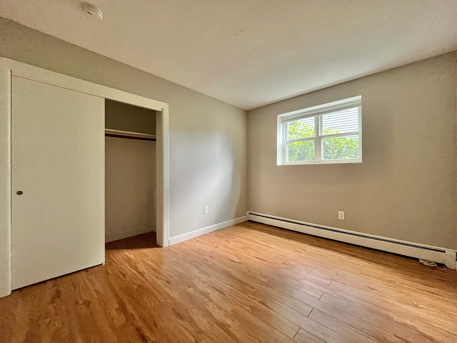 1 bed, $2,200 — Photo 4
