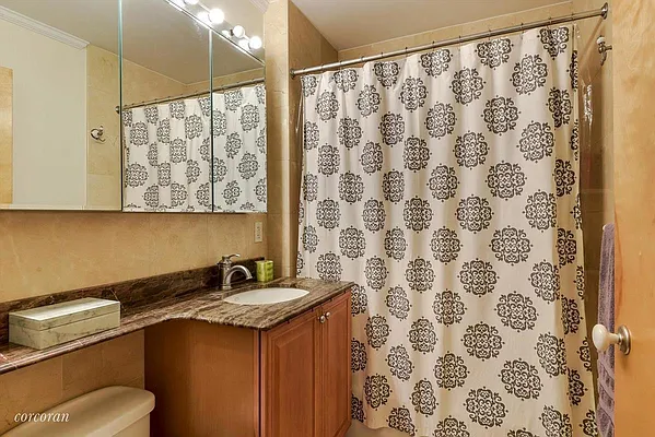 Rented by Christie's International Real Estate Group, LLC | media 5