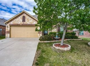 12437 Woods Edge Trl, Fort Worth, TX 76244