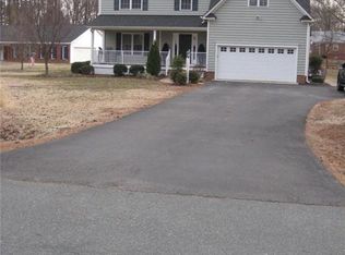 701 Francis Rd, Glen Allen, VA 23059