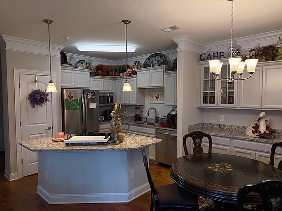 4th image of 172 Ella Kinley Circle #405