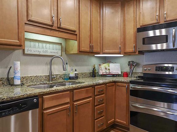 4th image of 1152 Seabreeze Ln