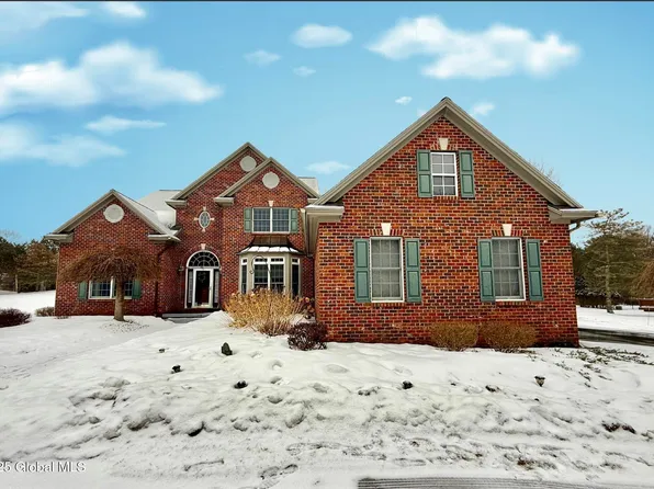 206 Bell Court, Schenectady, NY 12303