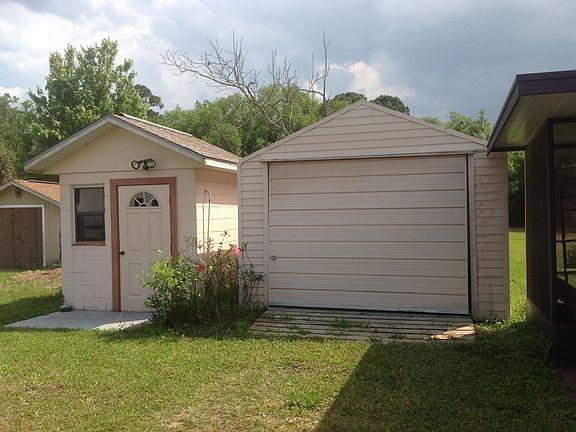 3rd image of 5025 State Road 46