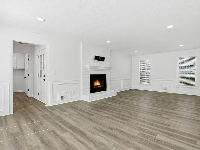 313 Summit Ridge Dr — Photo 7