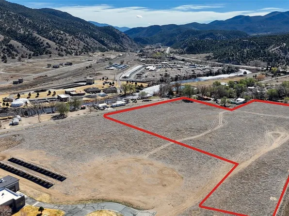 000 Cleora Road, Salida, CO 81201