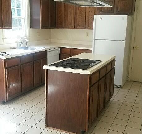 2nd image of 1207 Wiesman Ct
