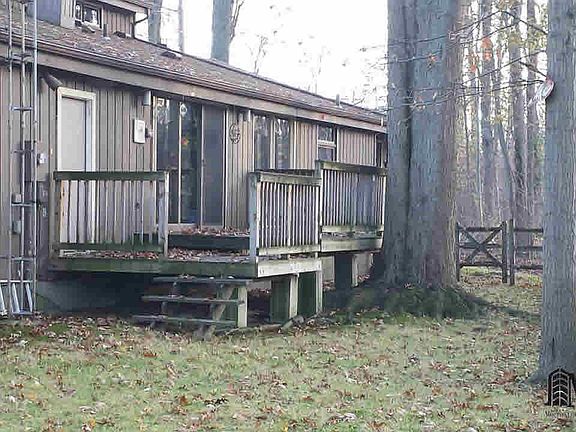 4th image of 8151 Brentwood Ln