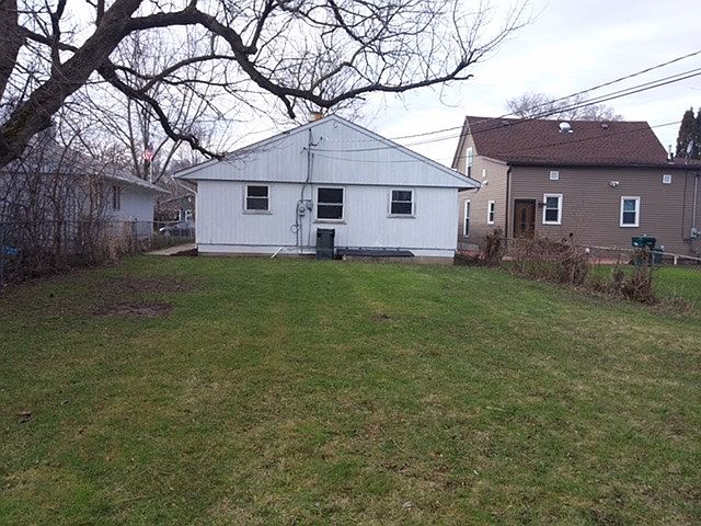 2nd image of 1809 Hebron Ave