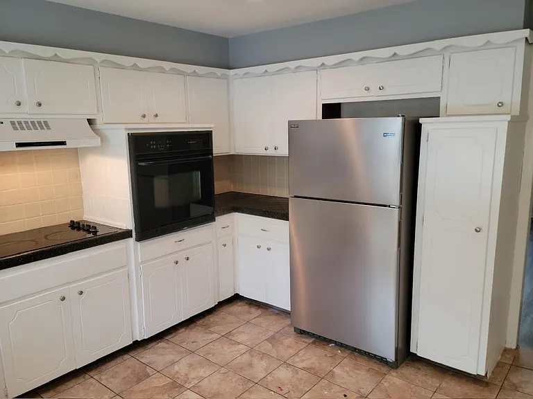 8418 Travis Ln — Photo 4