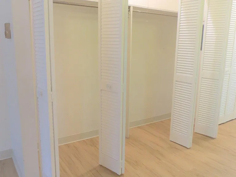 6350 Forward Ave #16 — Photo 35