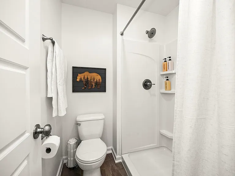 406 Bender Ct — Photo 19