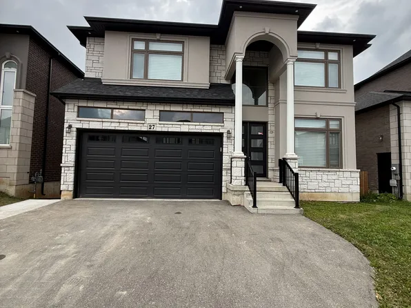 27 Deerfield Ln, Hamilton, ON L9K 0K2