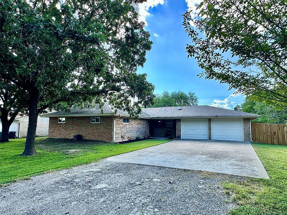 1st image of 108 S Sunshine Ln