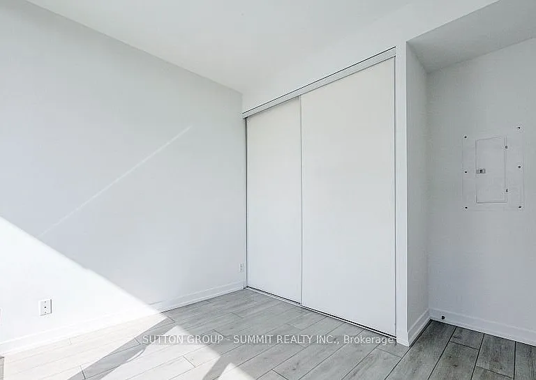5 Buttermill Ave #803 — Photo 11