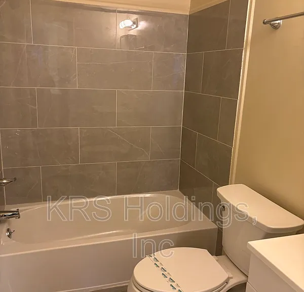 1708 Carlisle Ave #6 — Photo 4