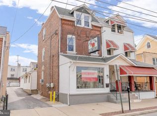 40 E 4th St, Bridgeport, PA 19405