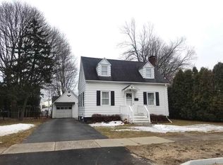 4 Chase St, Massena, NY 13662