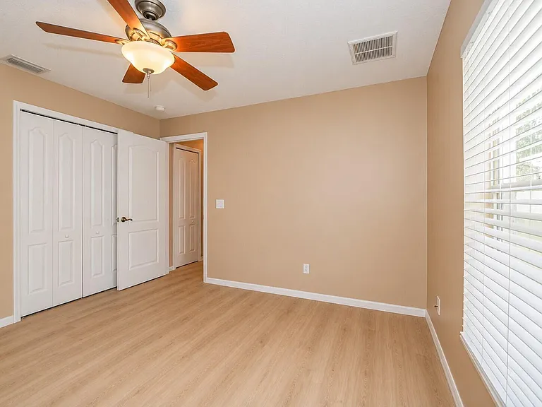 113 Stony Point Dr — Photo 27