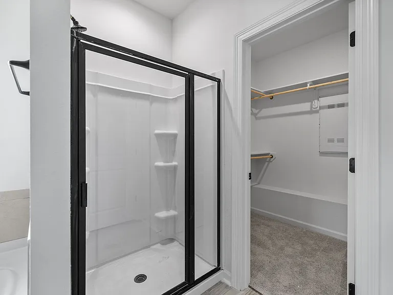 185 Southgate Dr — Photo 6