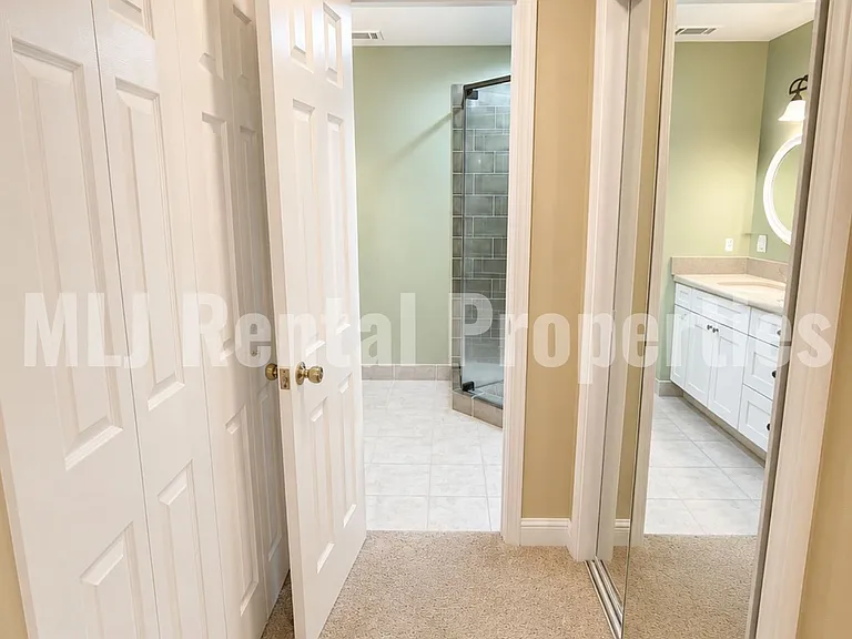 5881 S Irvington Ave — Photo 35