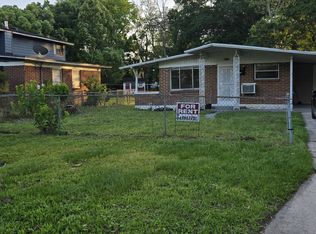 5624 Sunny Acres Dr E, Jacksonville, FL 32209