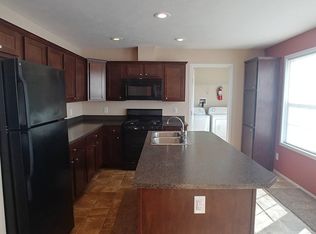 6184 Willow Spg, White Lake, MI