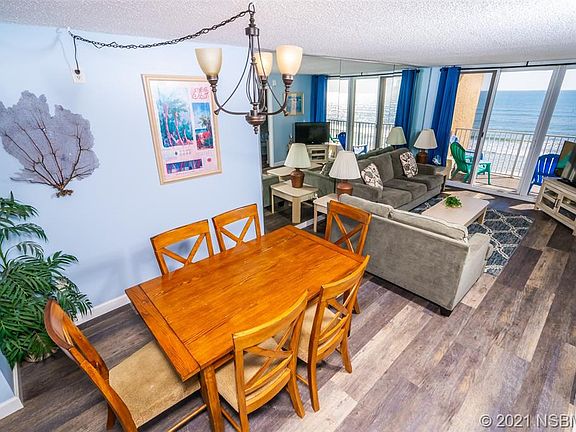 4th image of 421 S Atlantic Ave #505