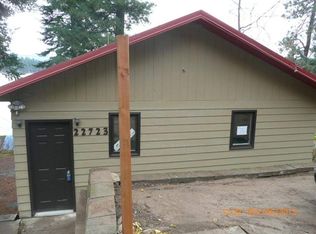 22723 E Park Beach Rd, Newman Lake, WA 99025