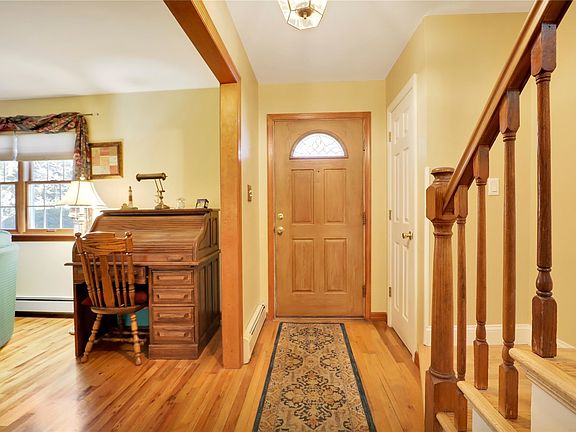 2nd image of 109 Keswick Dr