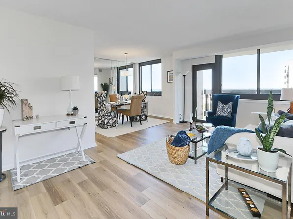 5501 Seminary Rd APT 2312S, Falls Church, VA 22041