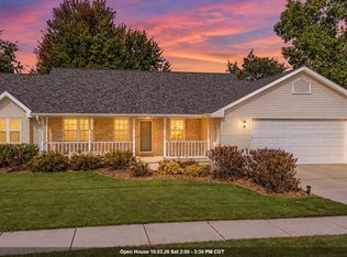 2276 Lost Dauphin Rd, De Pere, WI 54115