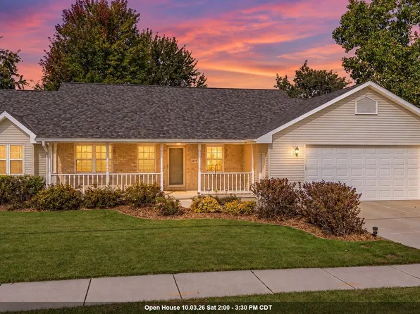 2276 Lost Dauphin Rd, De Pere, WI 54115
