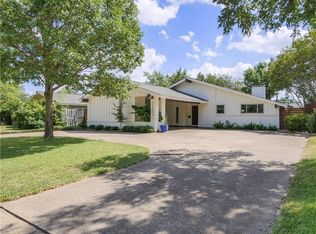 10436 Robindale Dr, Dallas, TX 75238